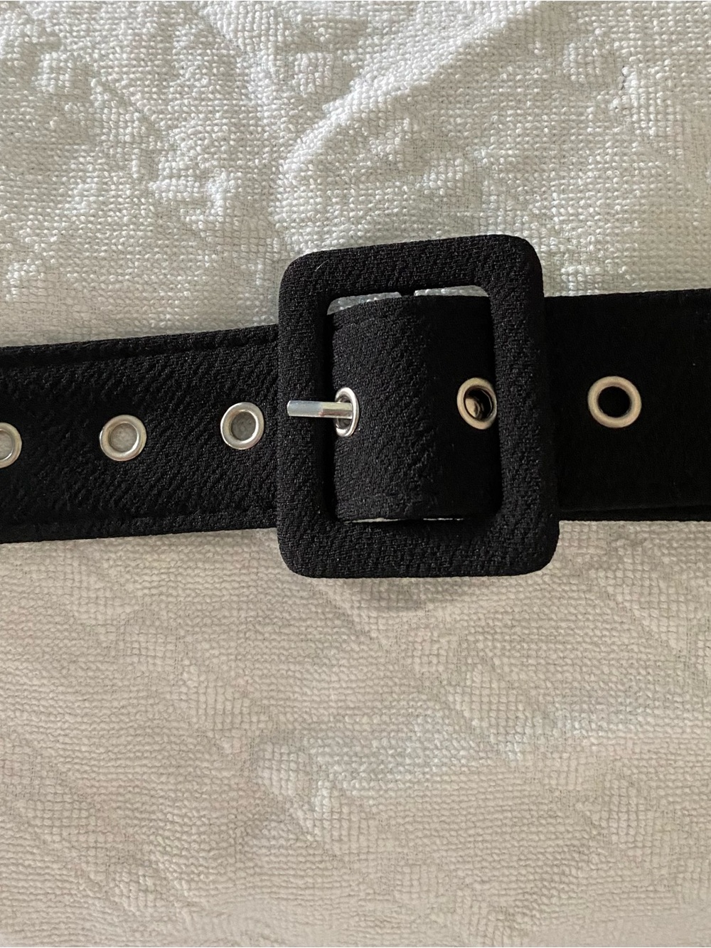 Black Square Buckle Grommet Belt